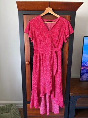 Red High-Low Wrap Dress with Ruffle Hem